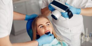 A-Patients-Guide-To-Partial-Dentures-Key-Factors-Of-The-Treatment-Procedure-800x400